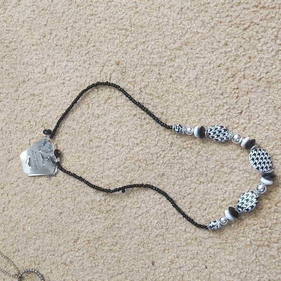 Jewelry Bundle:Dreamcatcher Necklace, Chunky Gray Bracelet, and Jewelery Set - Picture 3 of 7